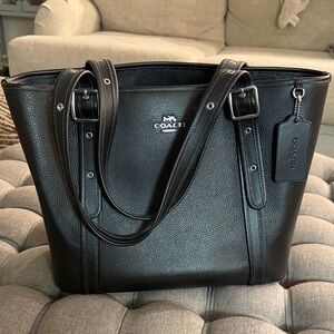 Coach Black Pebbled Leather Shoulder Bag